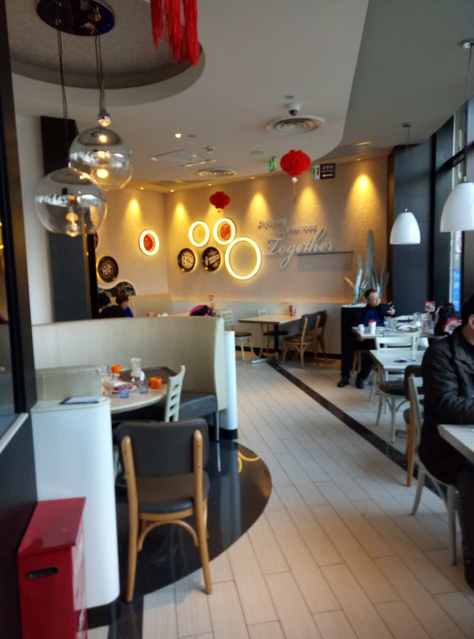 必胜客(东吴大道店)