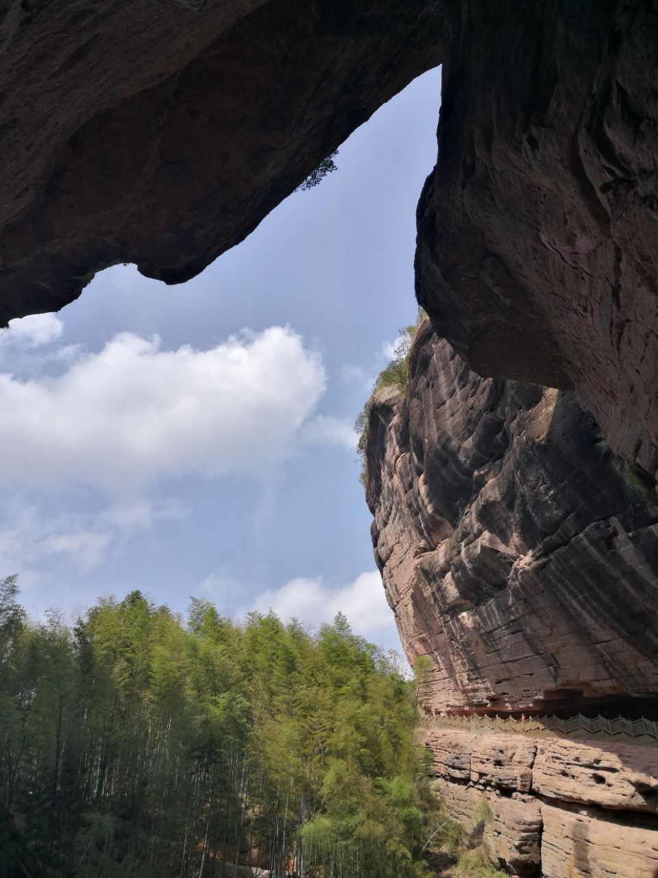 罗汉岩风景区