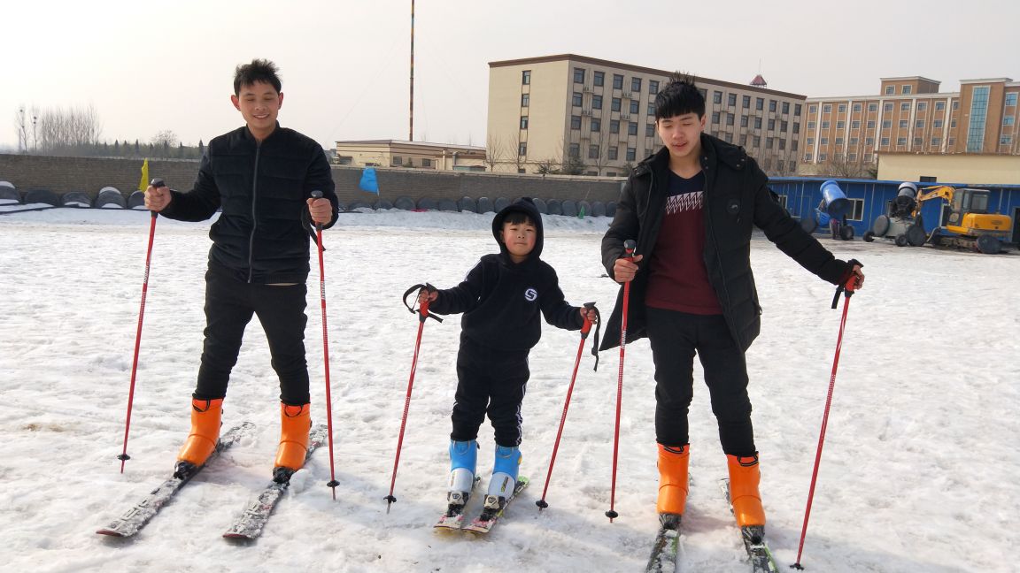 安阳天之瑶滑雪场好玩吗,安阳天之瑶滑雪场景点怎么样_点评_评价