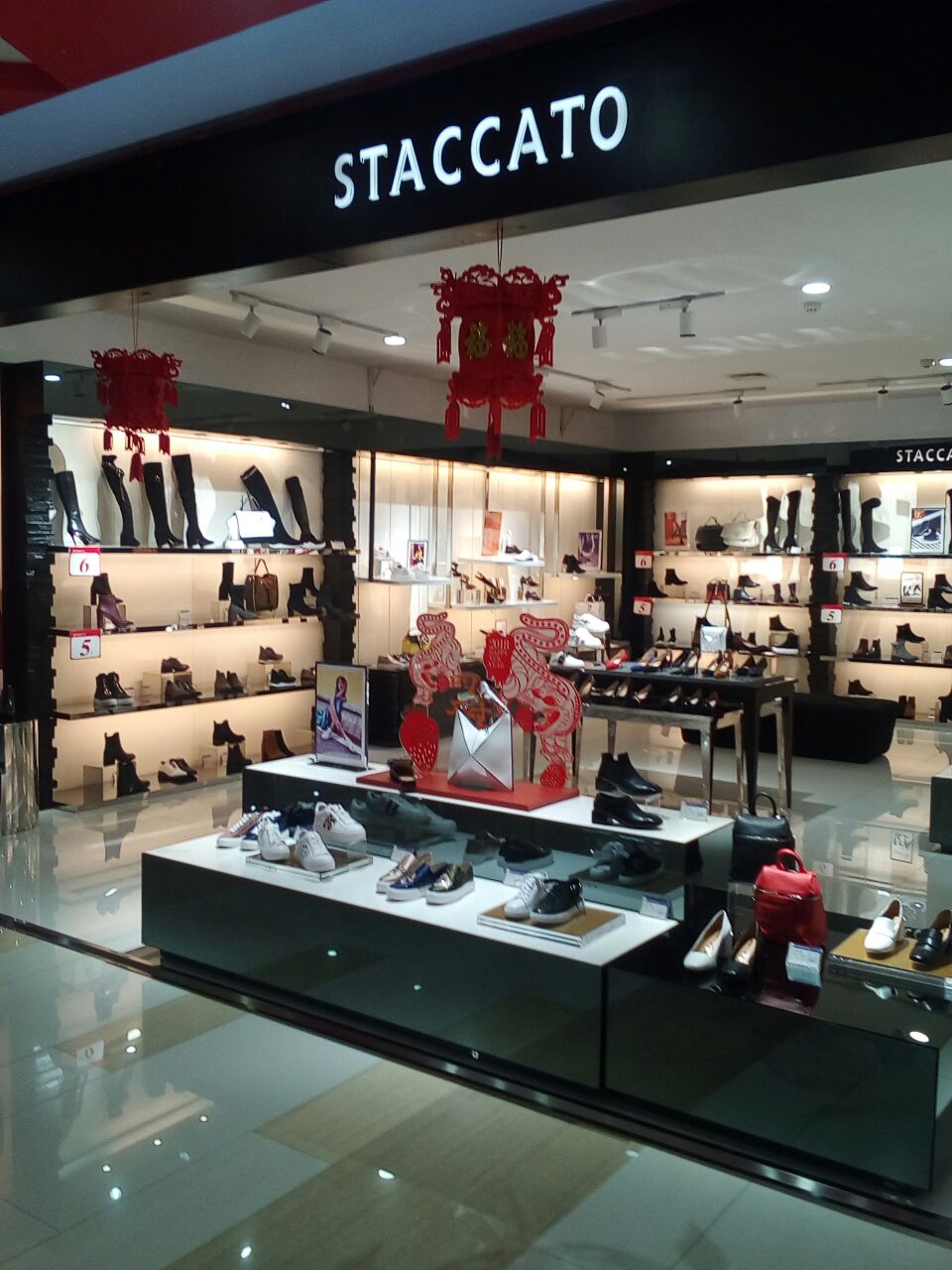 staccato(新世纪百货店)