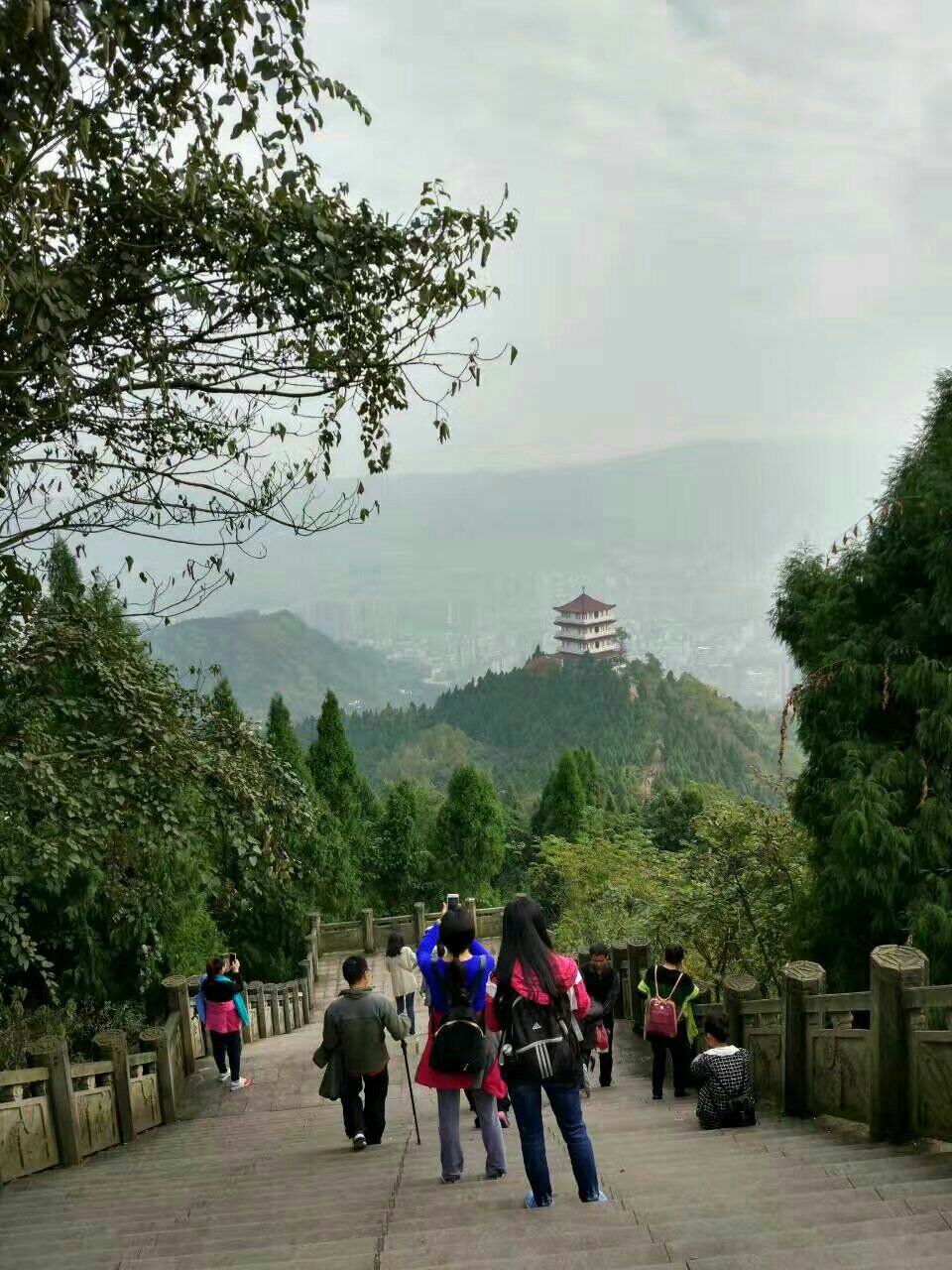 达州达州凤凰山好玩吗,达州达州凤凰山景点怎么样