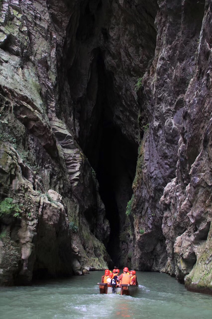 濯水景区蒲花暗河