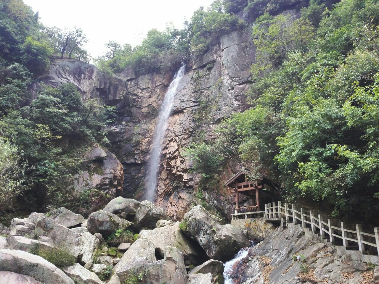 台州石梁飞瀑好玩吗,台州石梁飞瀑景点怎么样_点评