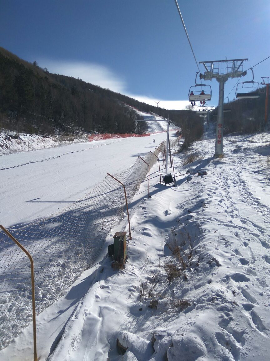 长城岭滑雪场