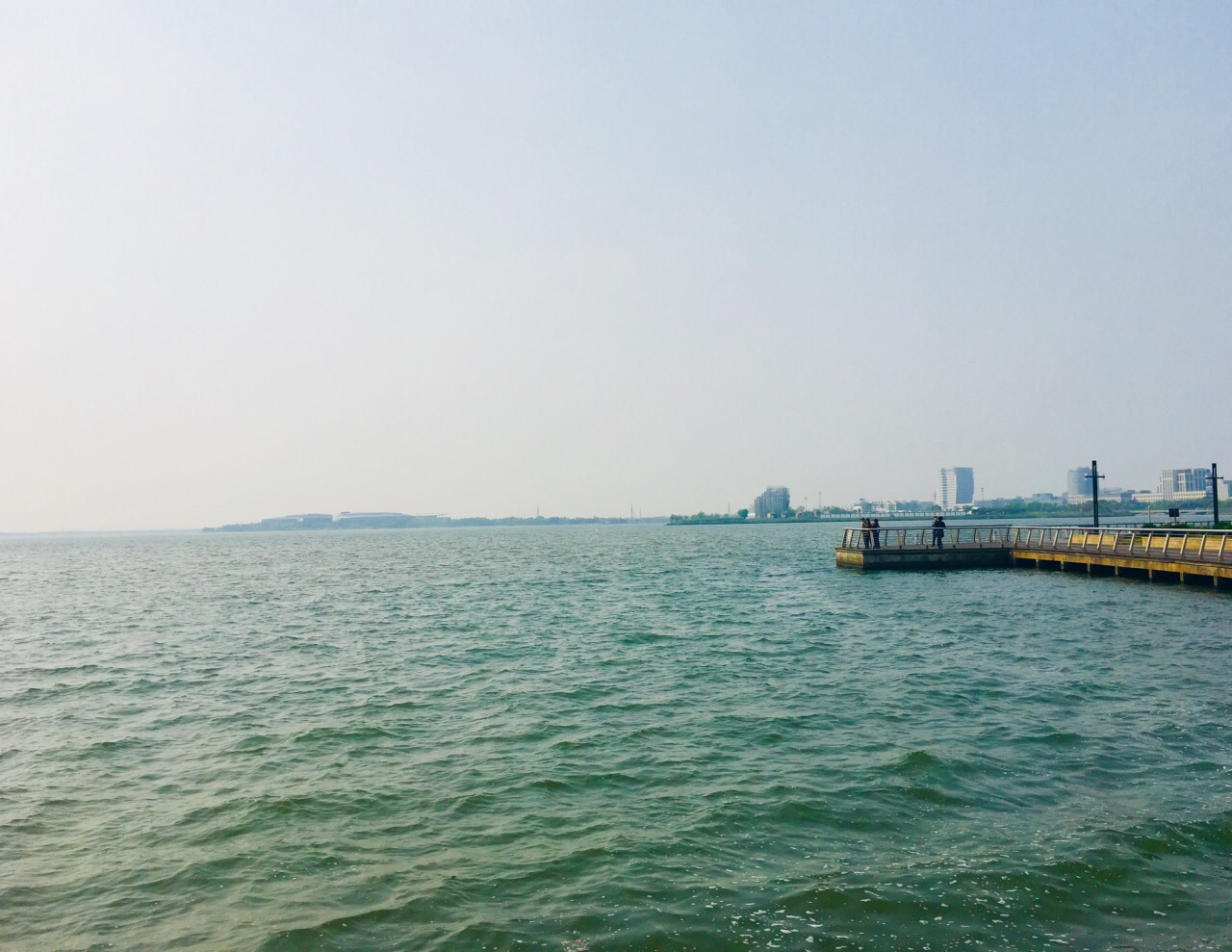 上海滴水湖好玩吗,上海滴水湖景点怎么样_点评_评价