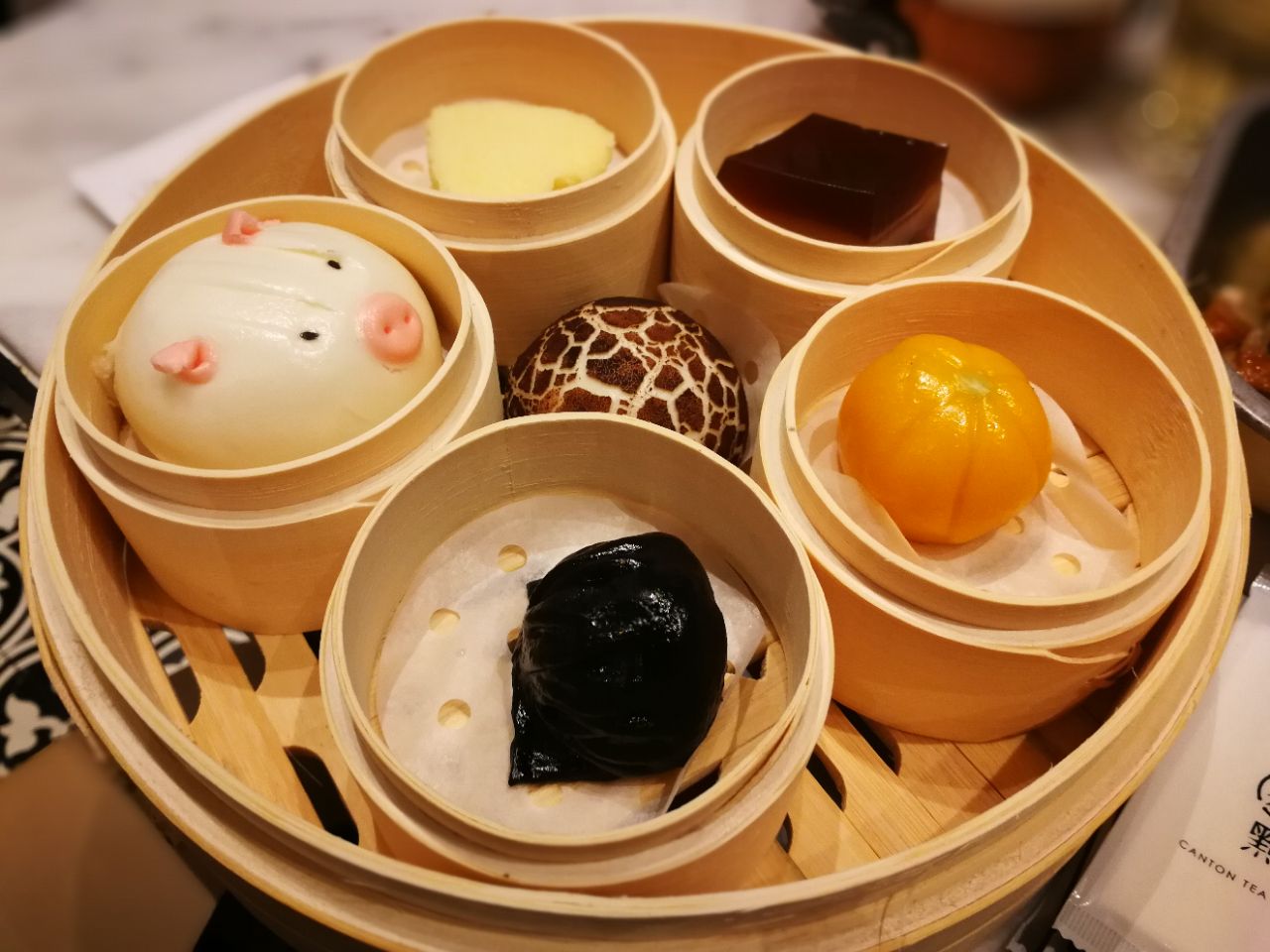 2022唐宫茶点(正大乐城店)美食餐厅,符合港式茶餐厅的标配.