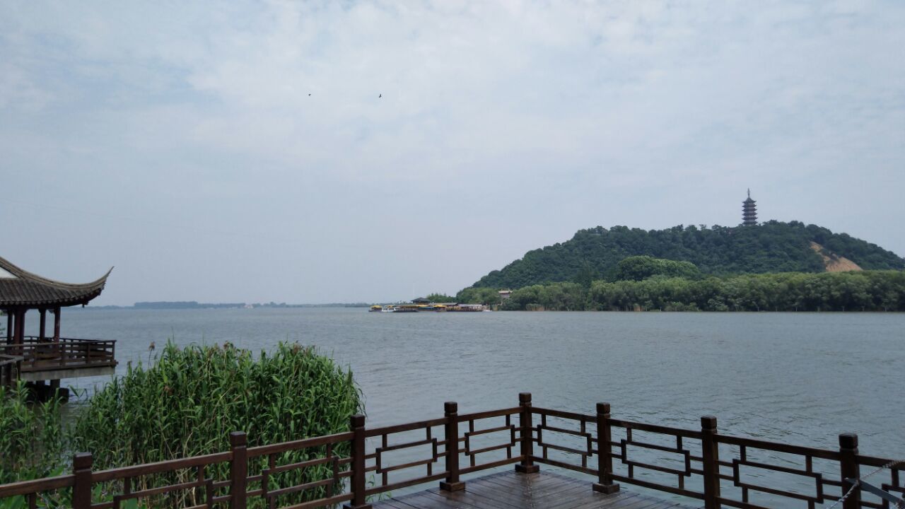 焦山的风景也确实很美,属于镇江旅游必到景点 2018-06-04有用 ( 0)