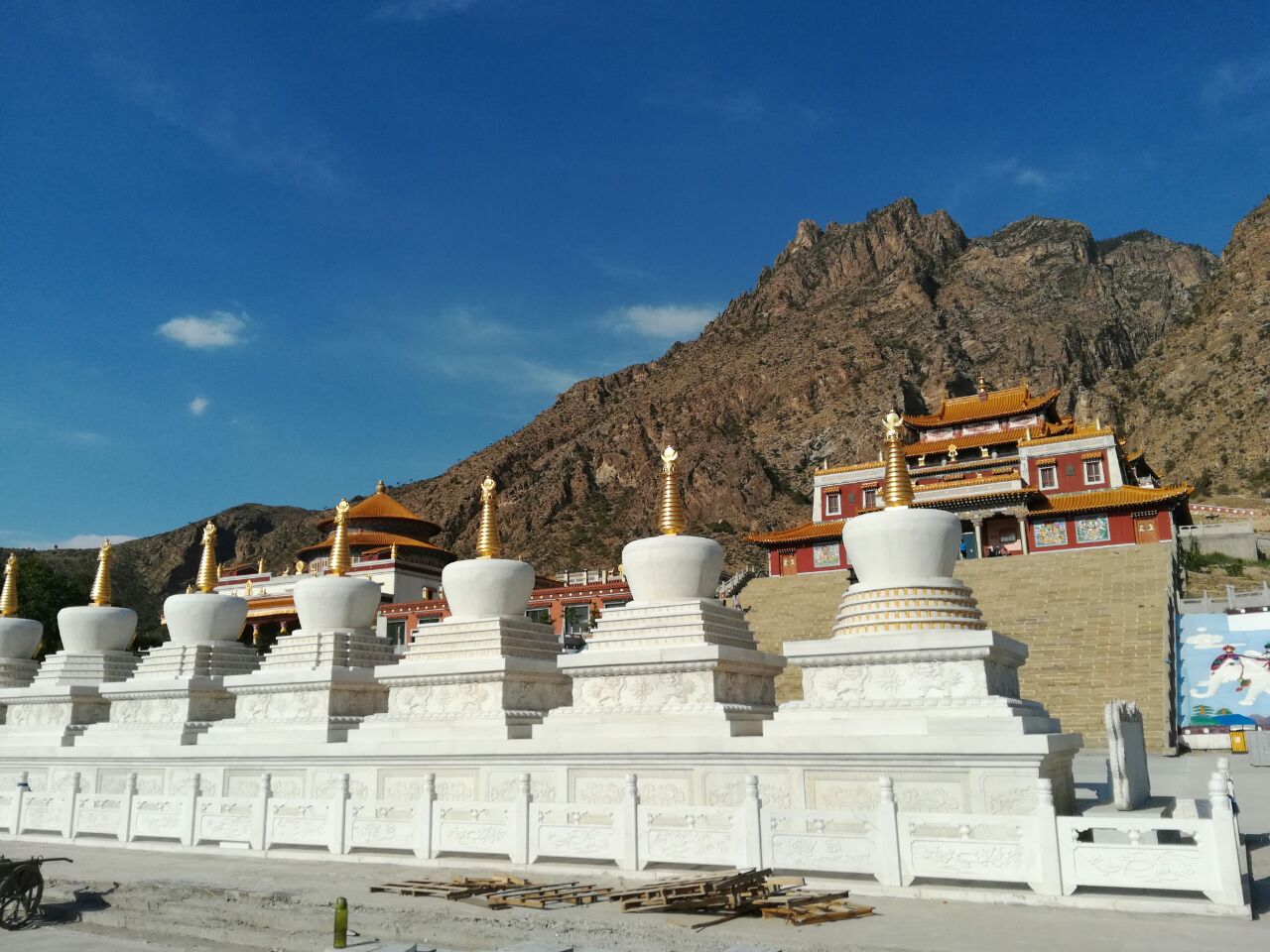阿拉善左旗贺兰山广宗寺(南寺)生态旅游区好玩吗,左旗