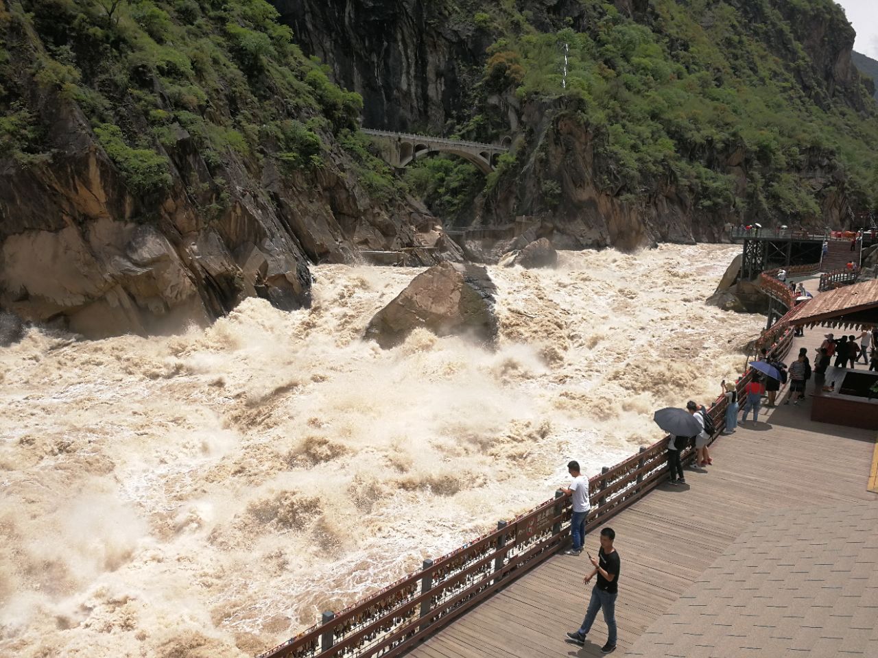 2019虎跳峡(香格里拉段)_旅游攻略_门票_地址_游记点评,香格里拉旅游