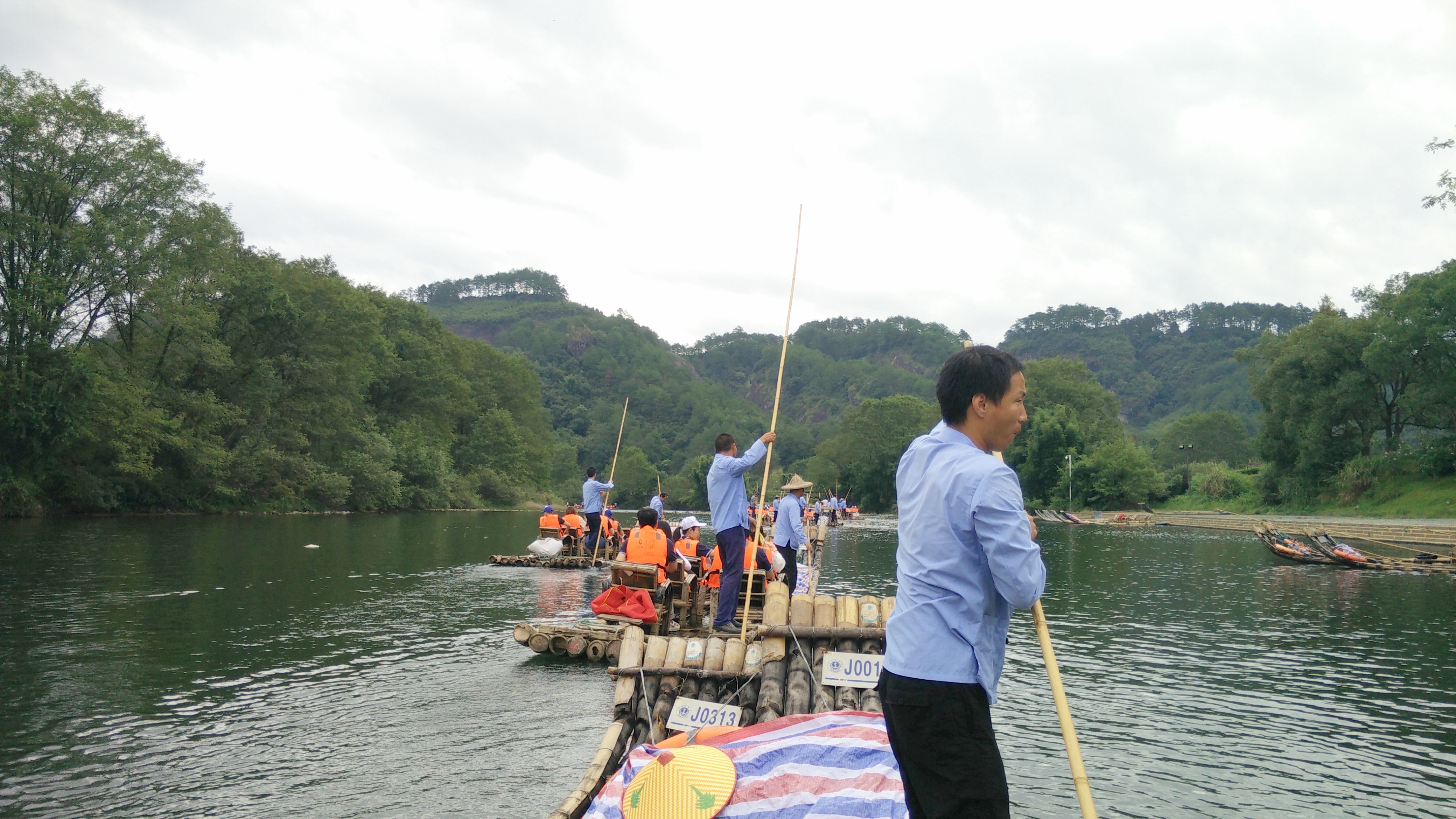 九曲溪竹筏漂流旅游景点攻略图