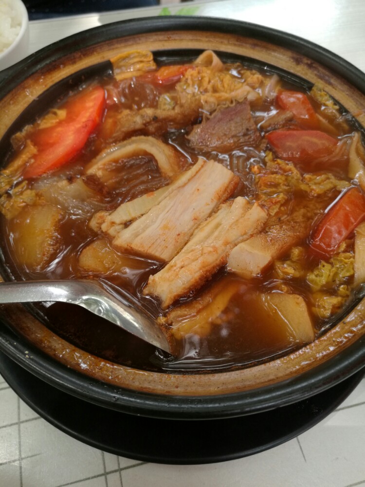 温州特色沙锅店
