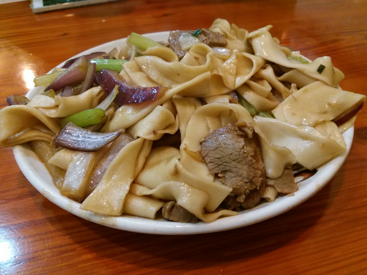 最爱里面的羊肉烩面20元一碗 汤头鲜美羊肉肥腻里面还会有点粉丝神马