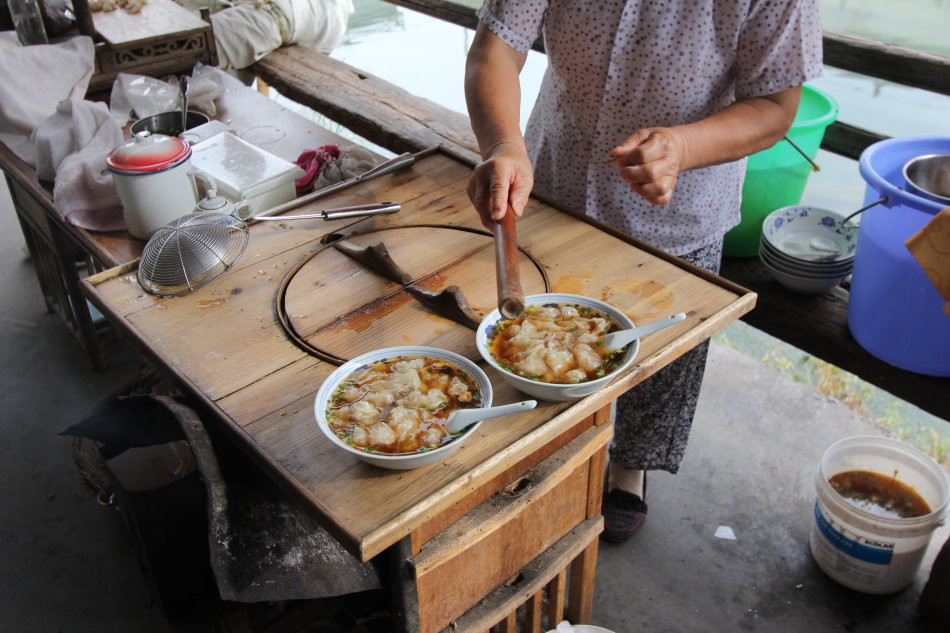 榆村的塔,馄饨和牌坊(江南古塔,担挑馄饨,徽州牌坊)