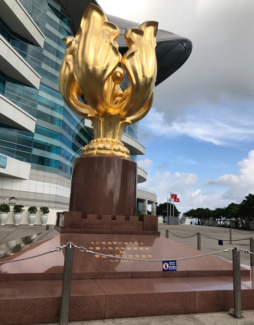 香港金紫荆广场好玩吗,香港金紫荆广场景点怎么样