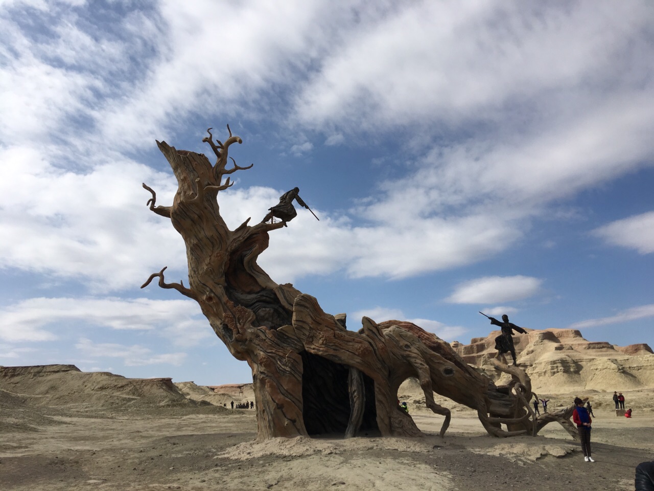 2019乌尔禾魔鬼城_旅游攻略_门票_地址_游记点评,克拉玛依旅游景点
