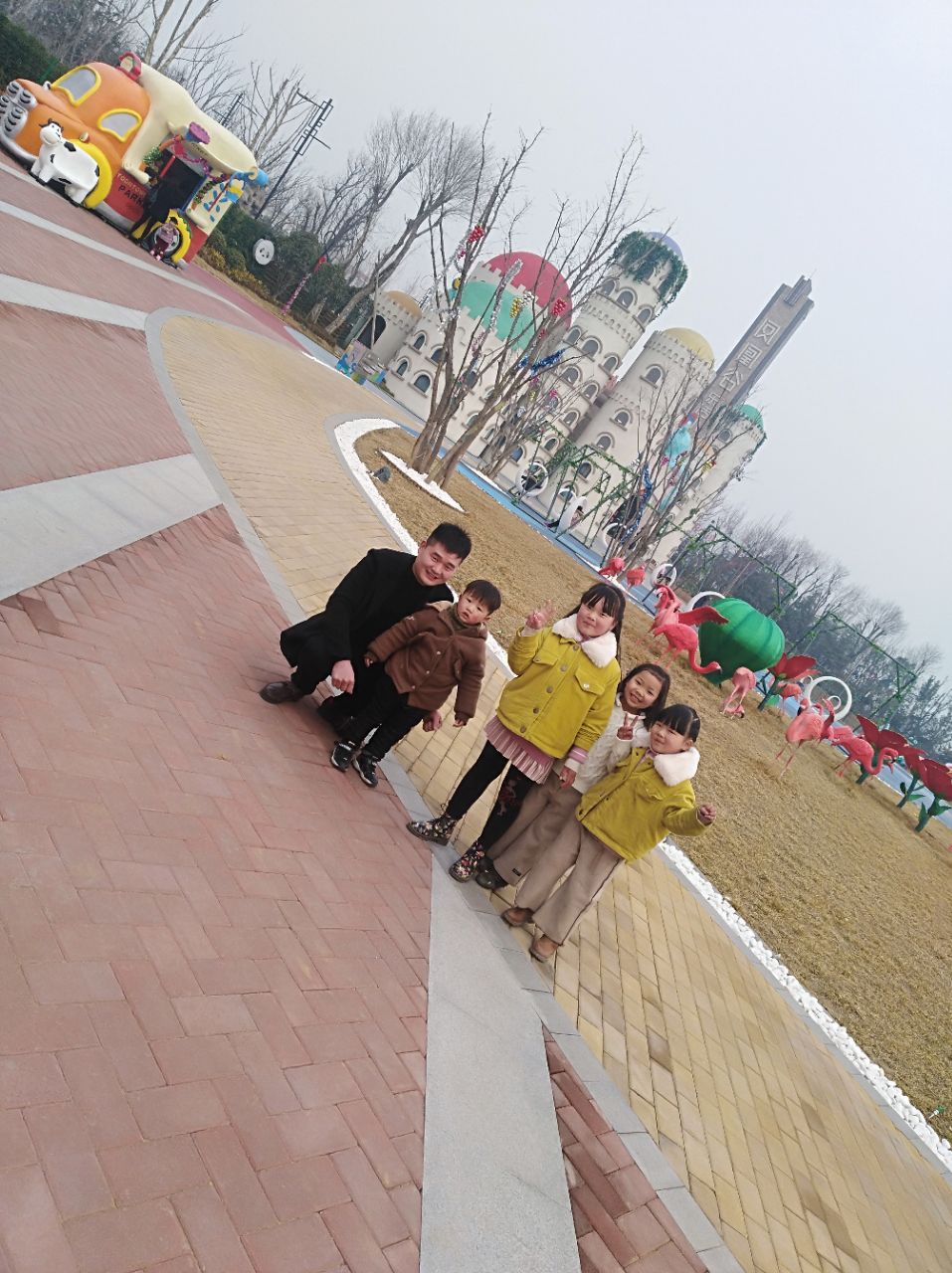 新乡爱丽丝欢乐园攻略,新乡爱丽丝欢乐园门票/游玩