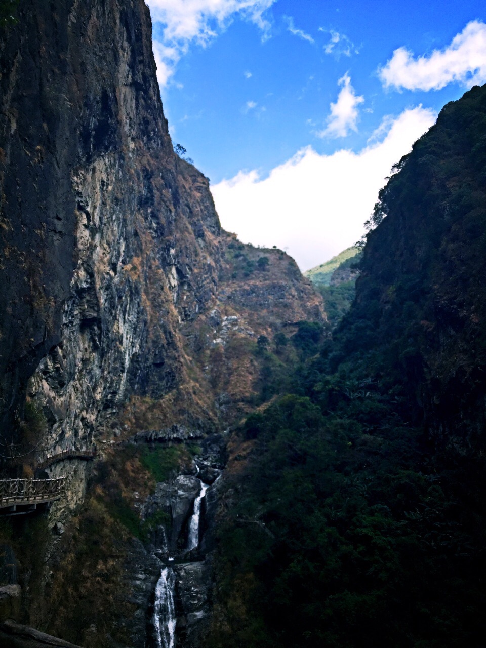 漾濞大理苍山石门关景区好玩吗,漾濞大理苍山石门关样