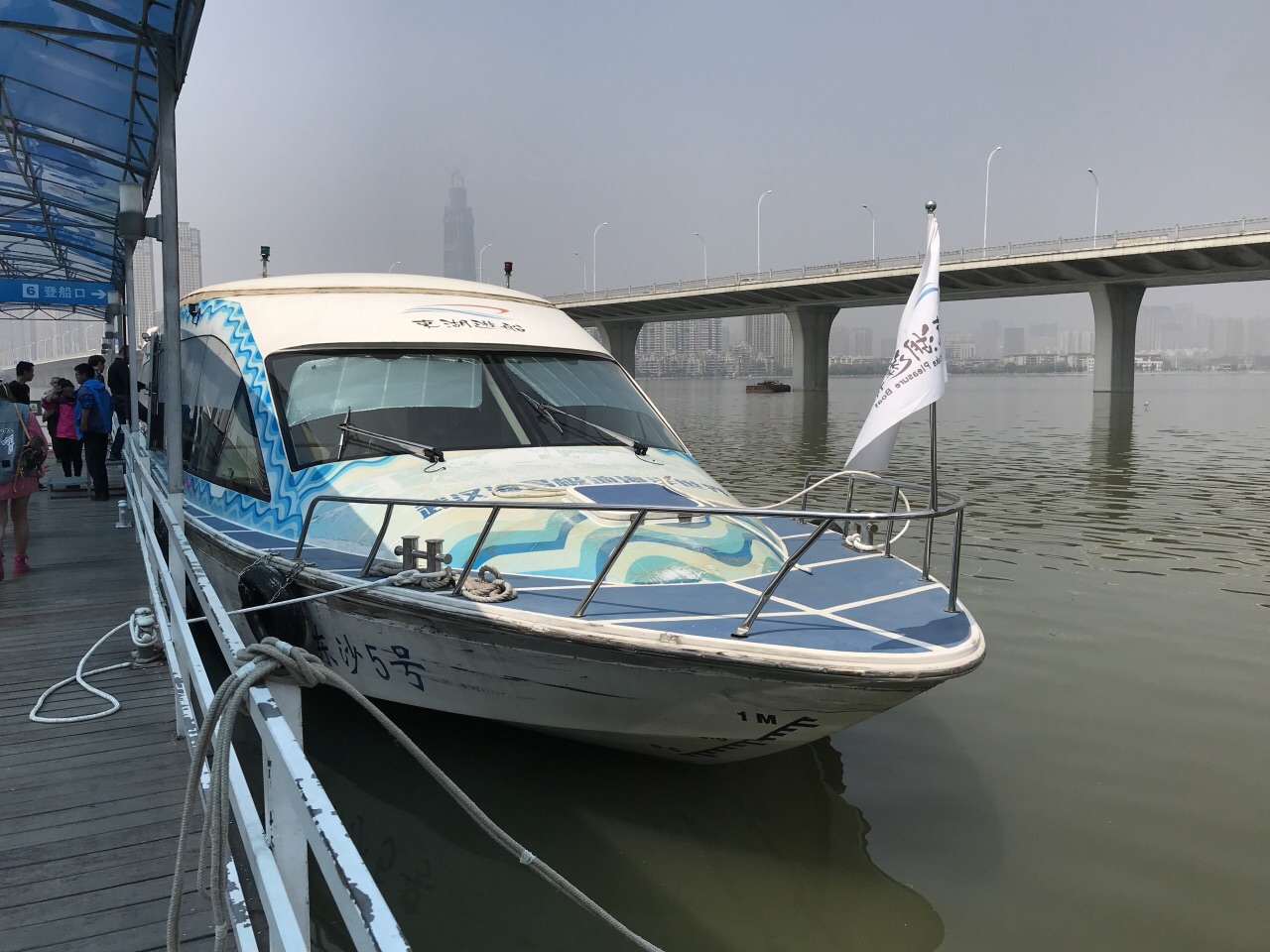 武汉东湖游船好玩吗,武汉东湖游船景点怎么样_点评