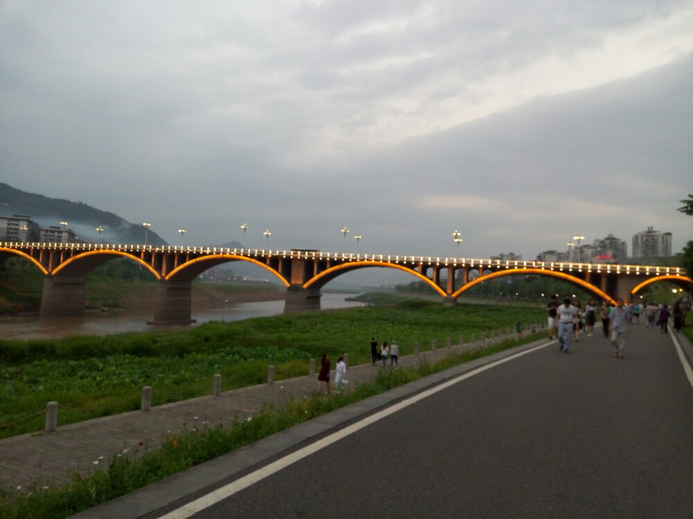 开州区汉丰湖好玩吗,开州区汉丰湖景点怎么样_点评