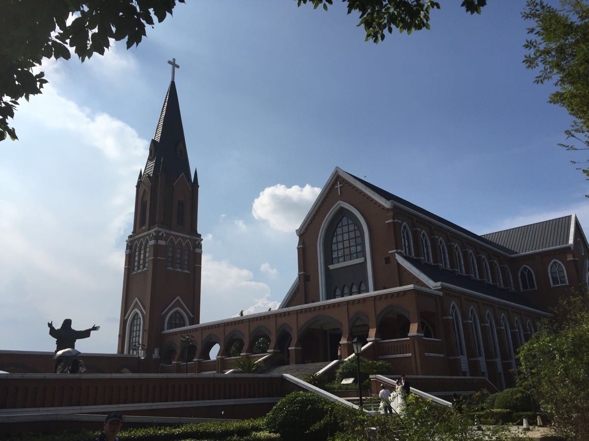 【携程攻略】苏州狮山基督堂景点,狮山基督教堂是一座完全由基督徒
