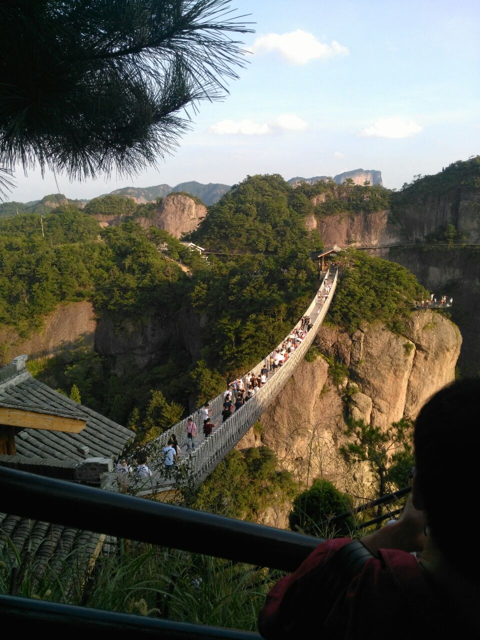 神仙居的风景还是不错的,建议大家从南门进去上山,然后北门出.