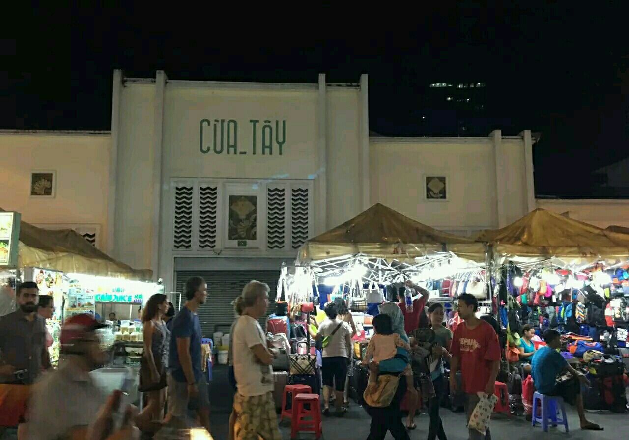 西贡夜市
