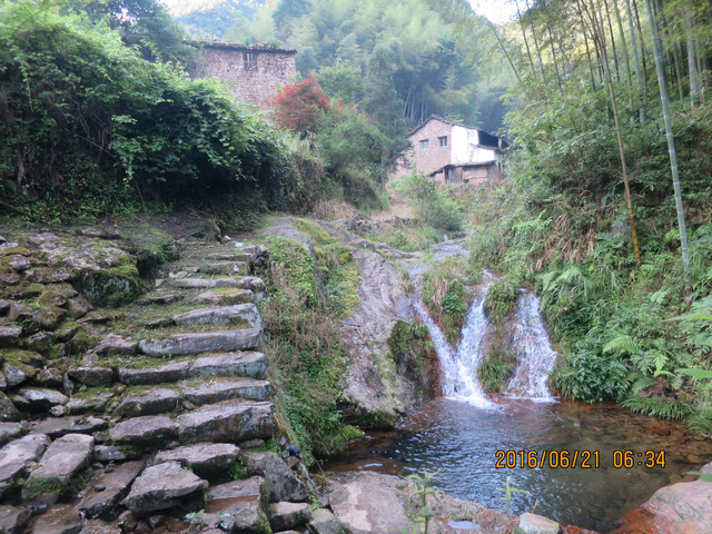 徒步仙居永嘉古道 穿越华东最美水道——楠溪江源头百丈坑