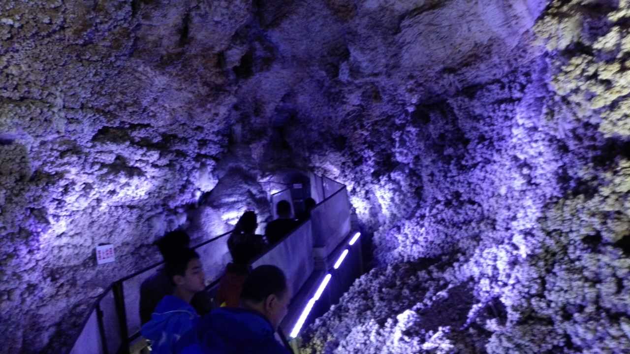 浮戏山雪花洞景区