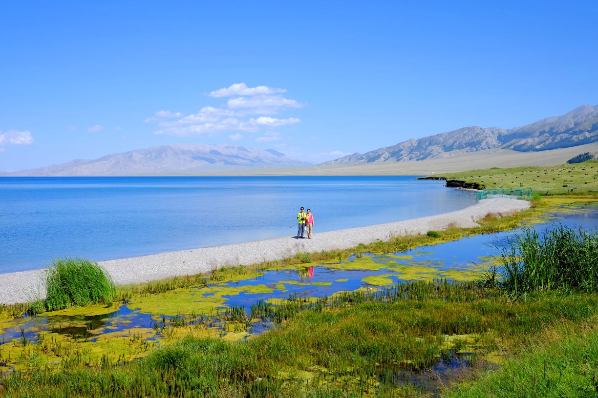 赛里木湖旅游景点攻略图