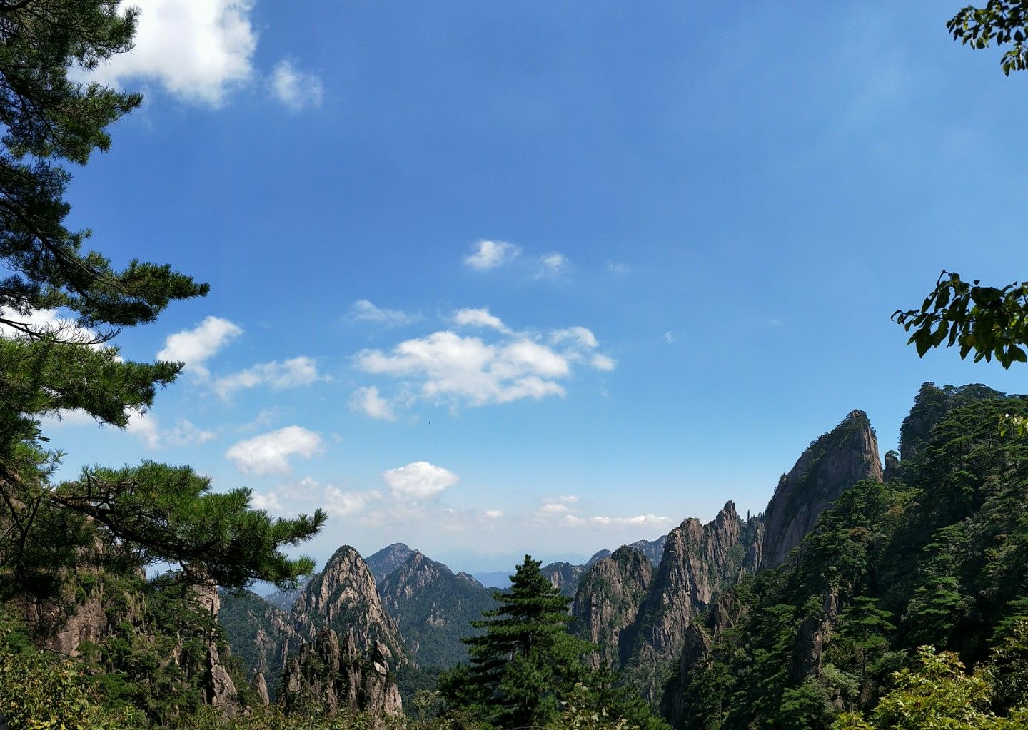 磨盘峰