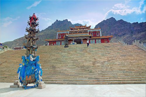 贺兰山广宗寺(南寺)生态旅游区