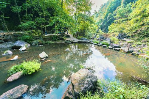 磐安水下孔景区