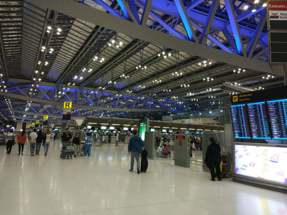素万那普国际机场