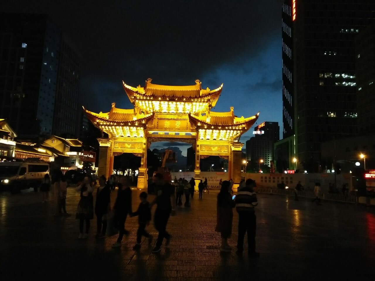 金马碧鸡坊旅游景点攻略图