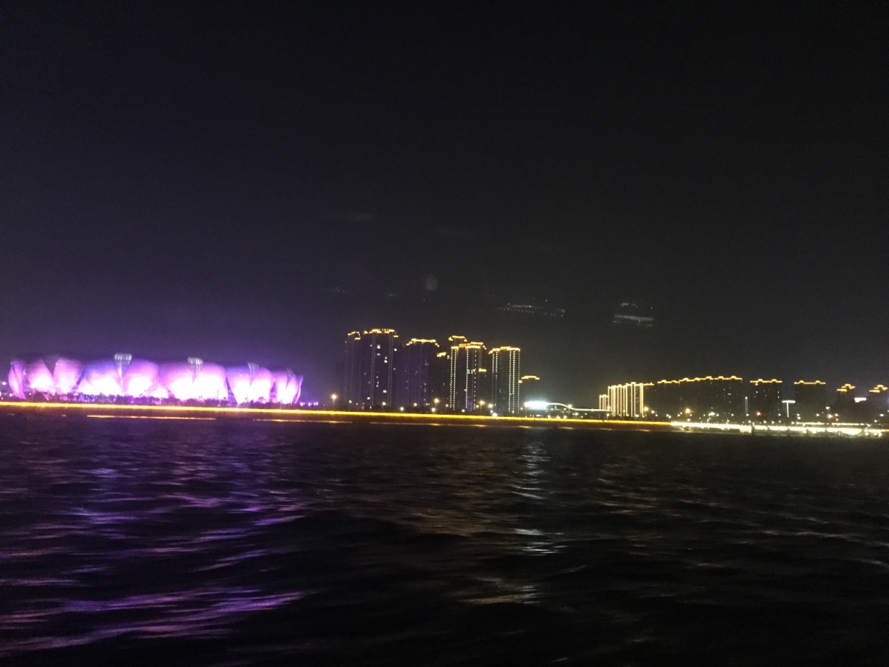 【携程攻略】杭州钱塘江夜游好玩吗,杭州钱塘江夜游样