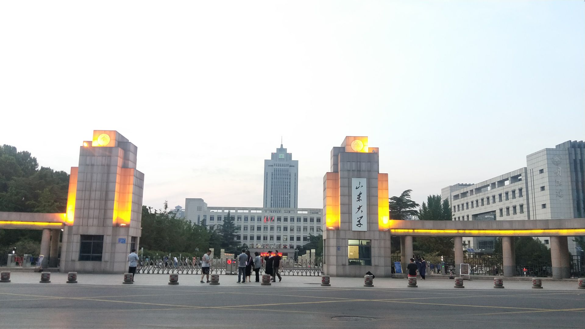 济南山东大学好玩吗,济南山东大学景点怎么样_点评