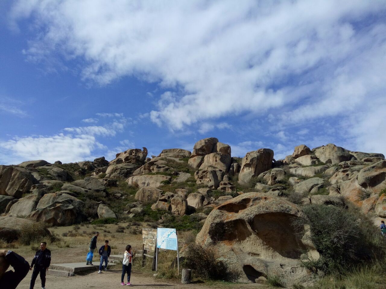 博乐怪石峪风景区好玩吗,博乐怪石峪风景区景点怎么样