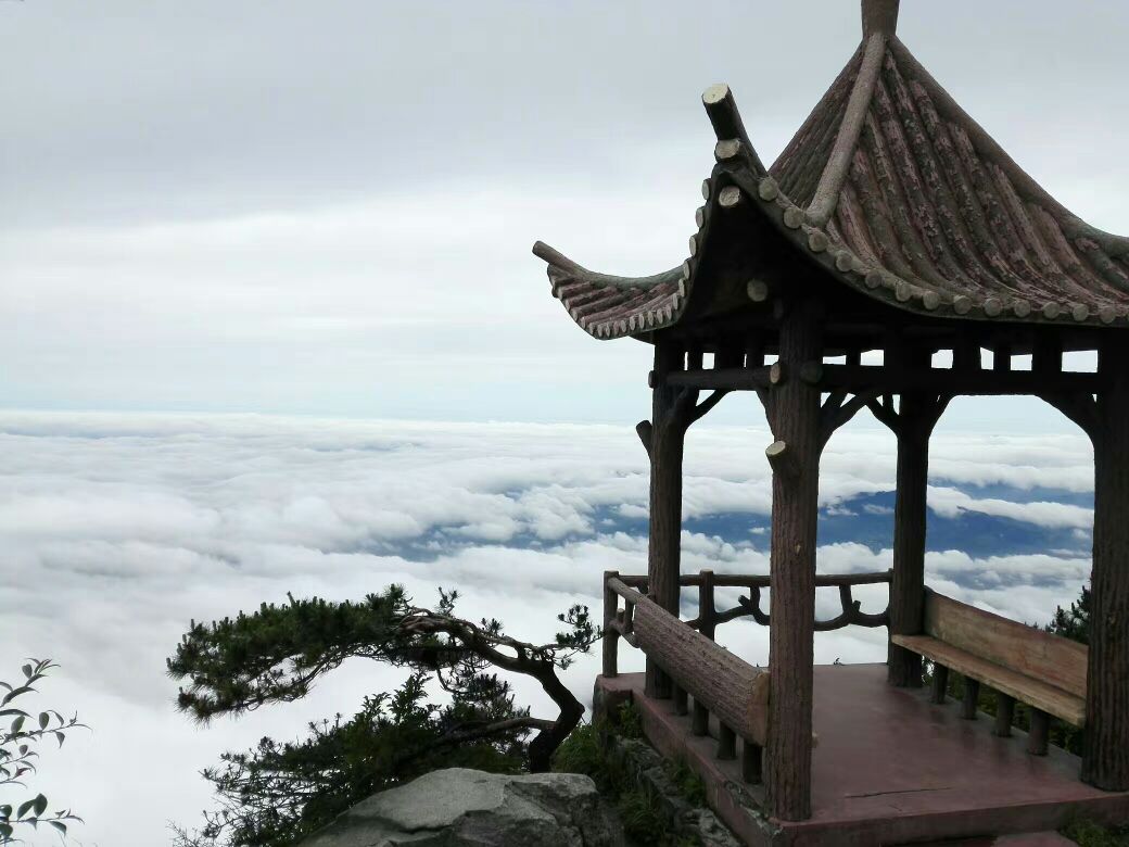 天岳幕阜山