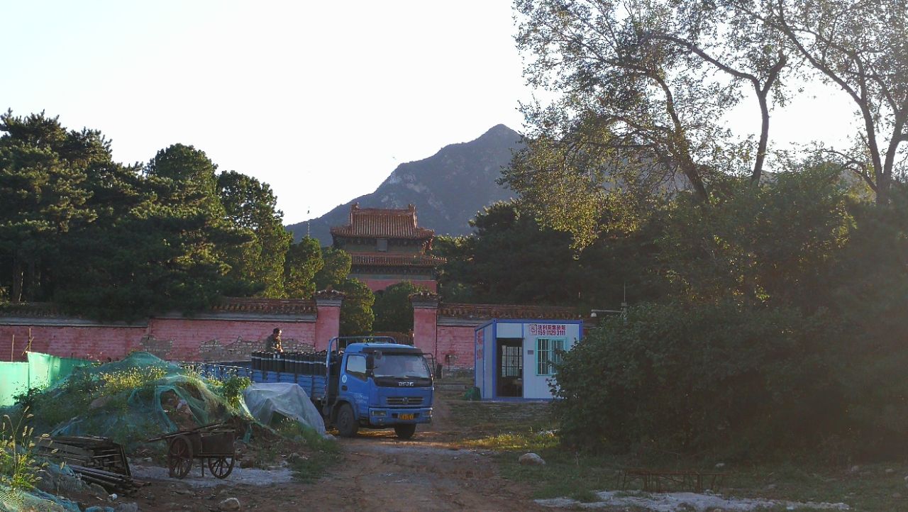 【携程攻略】北京景陵景点,明景陵,位于天寿山东峰(又名黑山)之下,是