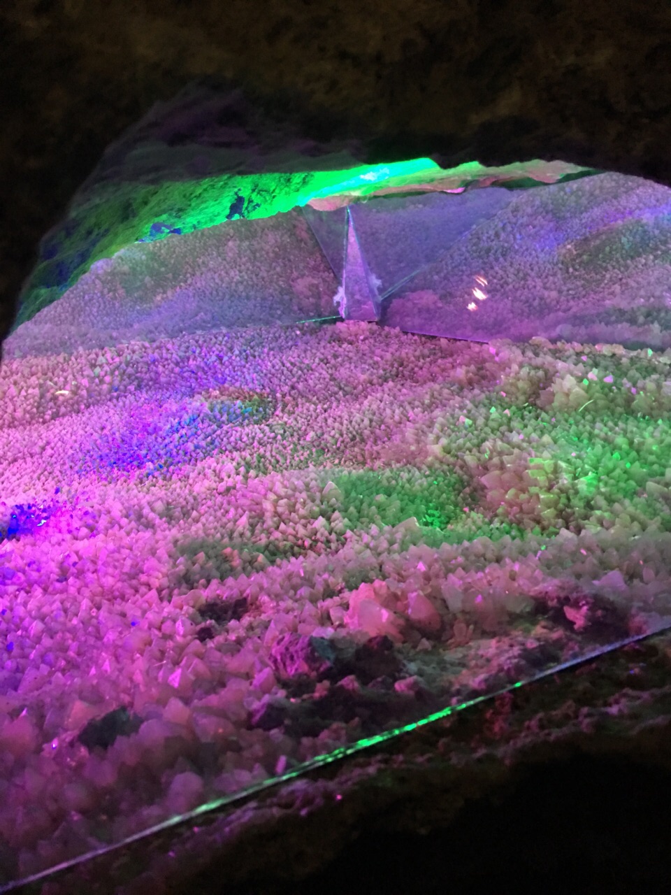 石花水洞
