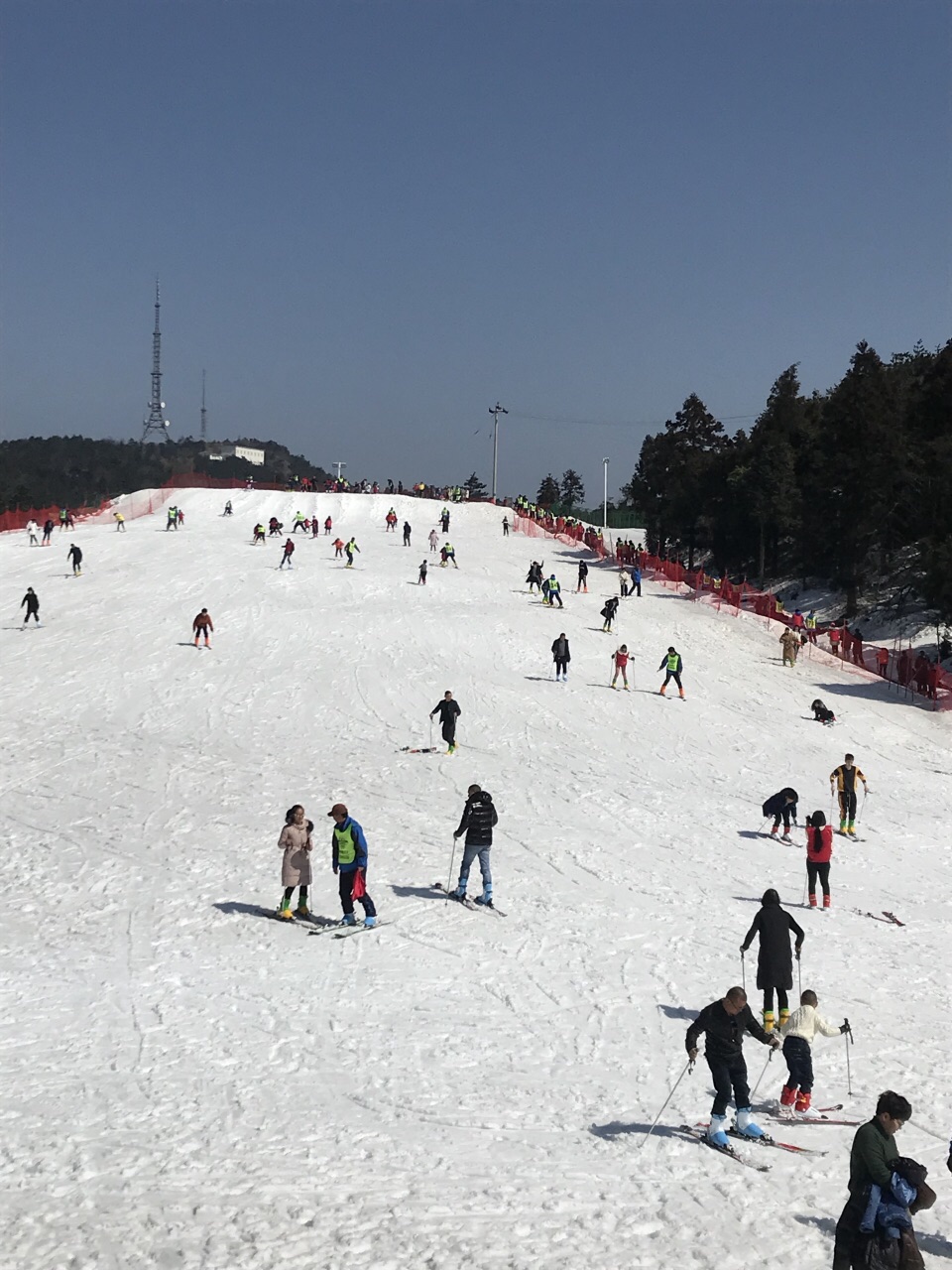 商量岗滑雪场