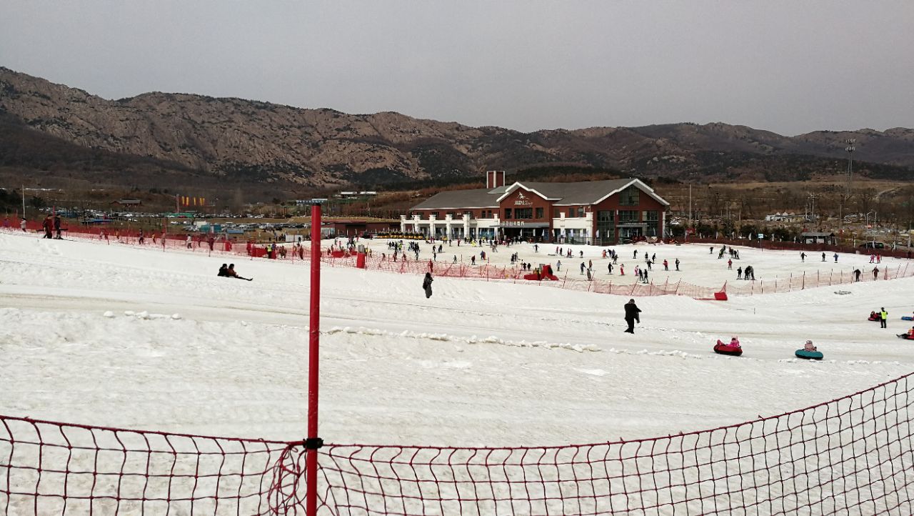 藏马山滑雪场