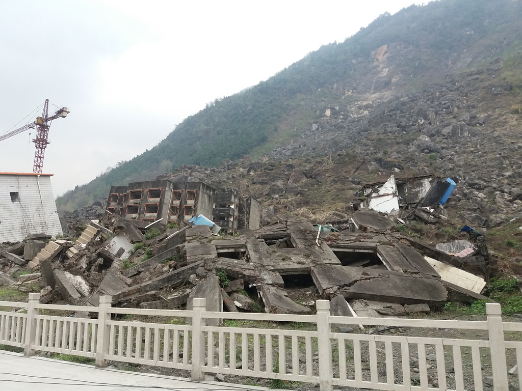 北川老县城地震遗址三个半小时参观记