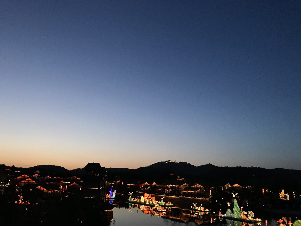 东方盐湖城旅游景点攻略图