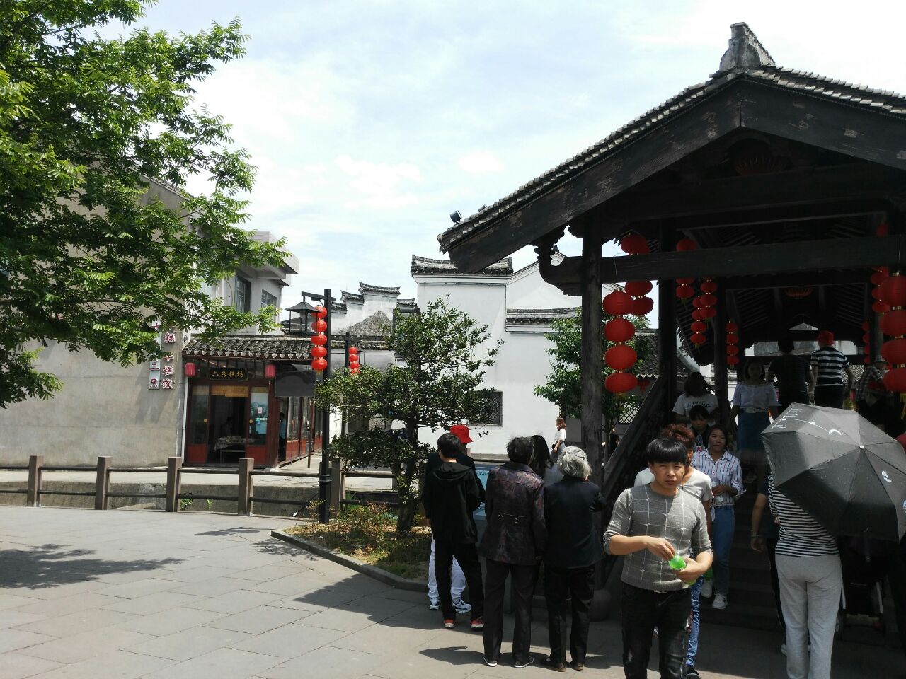 鸣鹤古镇