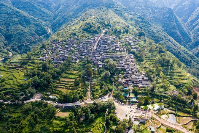 清风徐来,慢游清远.连南南岗千年瑶寨,连州地下河,湟川三峡