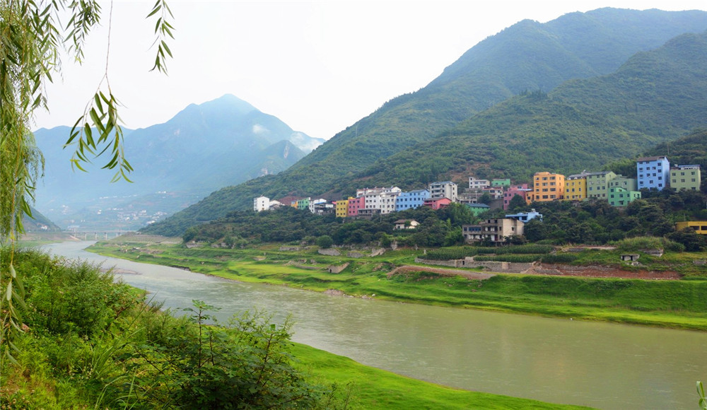 那一年,神农架看秋,我的自驾沿途风光旅行路线图;湖北省兴山县风采