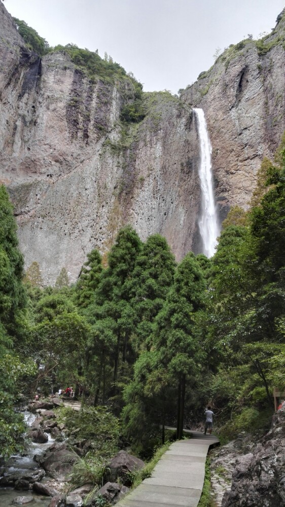 【携程攻略】浙江温州乐清雁荡山大龙湫景区好玩吗,怎