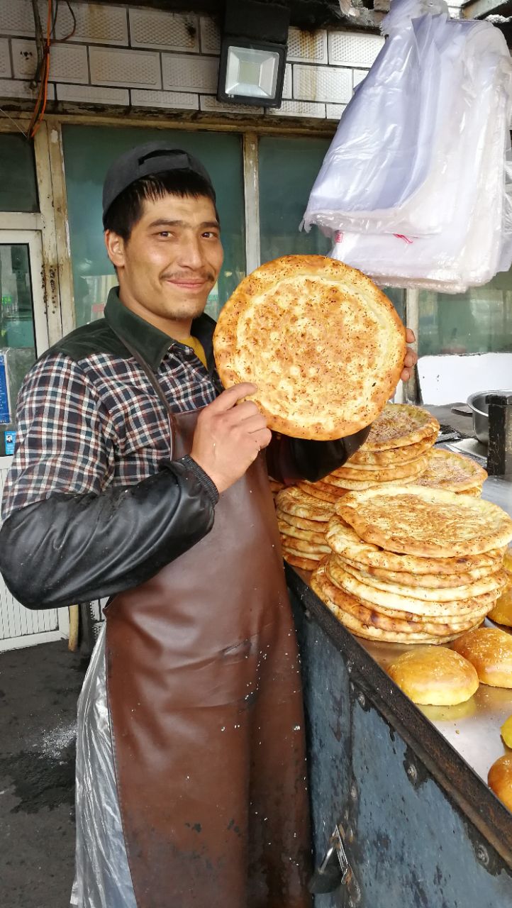 2021阿布拉的馕(西北路店)美食餐厅,新疆的馕非常好吃,到乌鲁木.