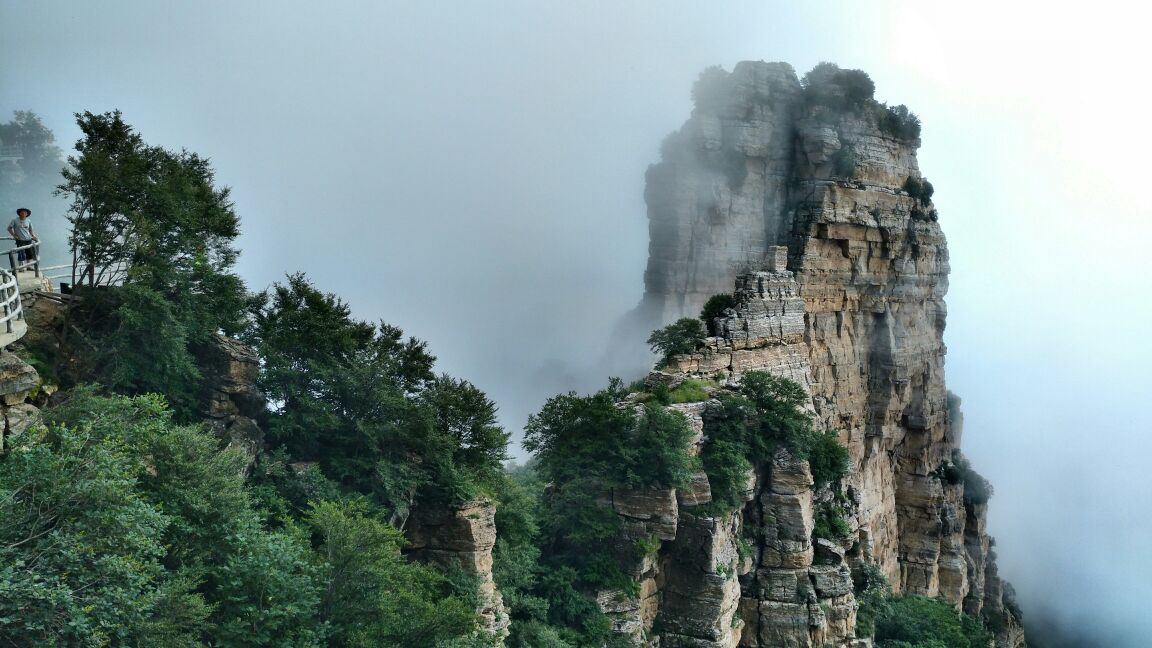 白石山世界地质公园
